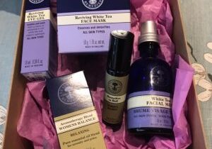 Make up a Gift box with the things they love